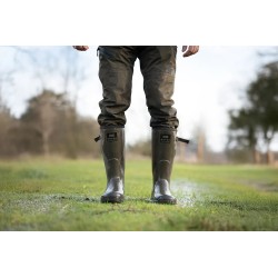 ZERO TOLERANCE FIELD WELLIES SIZE 10 (EU 44)